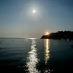 Vanna Sunset *
